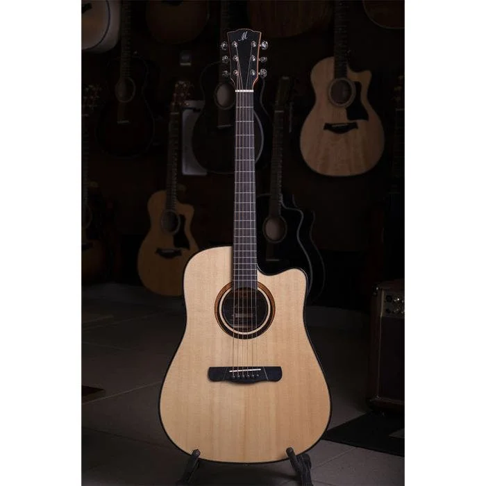 M15DCES CHITARRA ACUSTICA