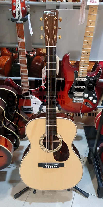 Martin OM-28 Modern Deluxe