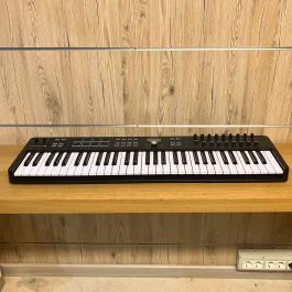 TASTIERA MIDI ARTURIA KEYLAB 61 ESSENTIAL MKIII BLACK USATA | Cavalli Musica