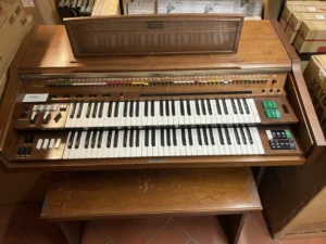 YAMAHA ELECTONE Mod. E-5AR Organo *USATO* *NON FUNZIONANTE*
