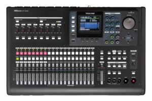 TASCAM DP-32SD 32-Track Digital Portastudio