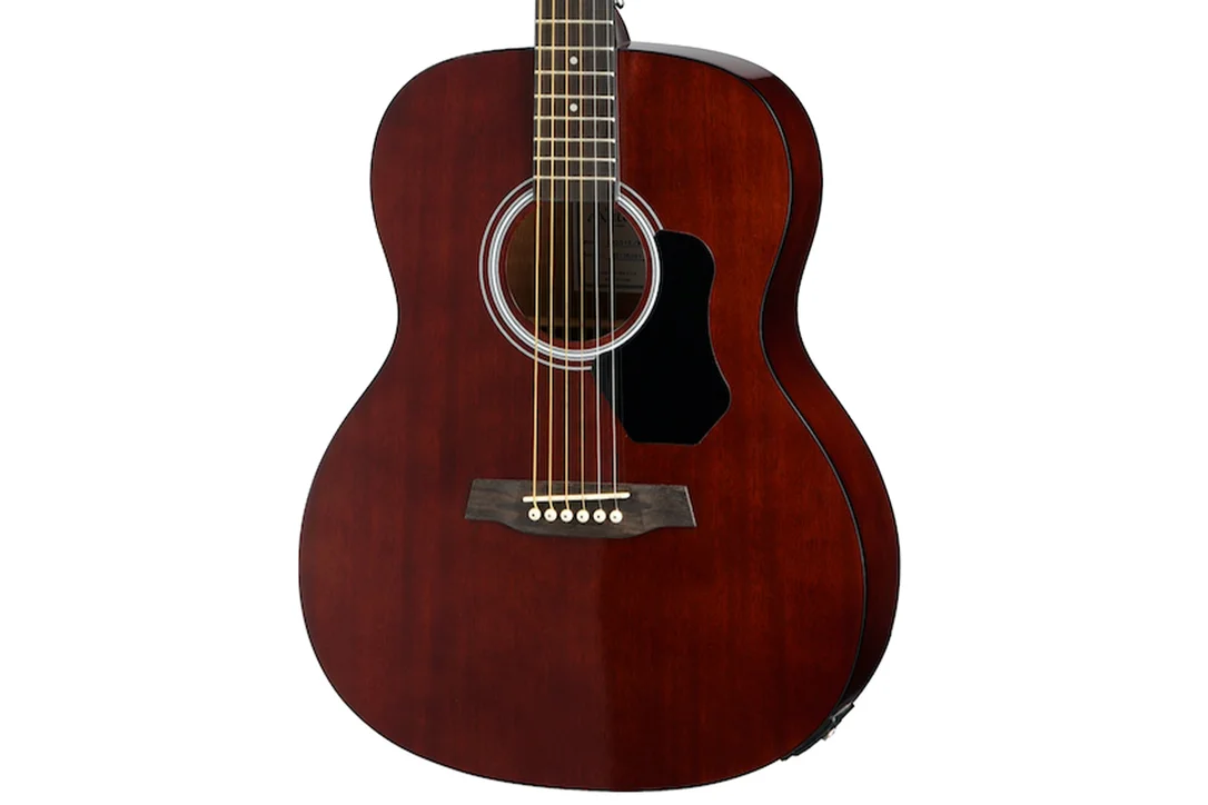 Walden Guitars O351E Orchestra Acoustic-Electric Guitar