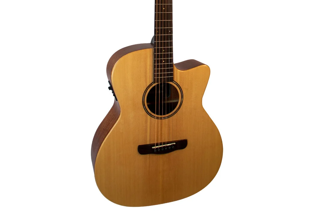 Mérida C25NGAC-EQ Scar Series Auditorium Acoustic-Electric Guitar