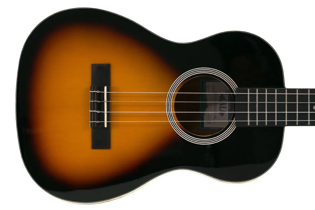 Kala Uke Like The Pros SSMHG-B Sunburst Baritone Ukulele