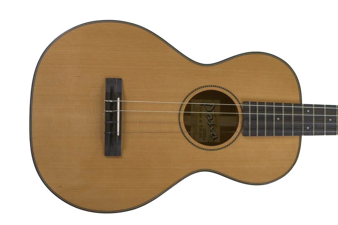 Pono ULN4-2 Solid Cedar & Mahogany Big Baritone Ukulele – Lattice Bracing