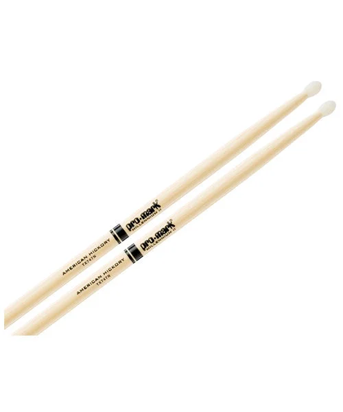 Baquetas ProMark Classic Forward 747 Punta de Nylon