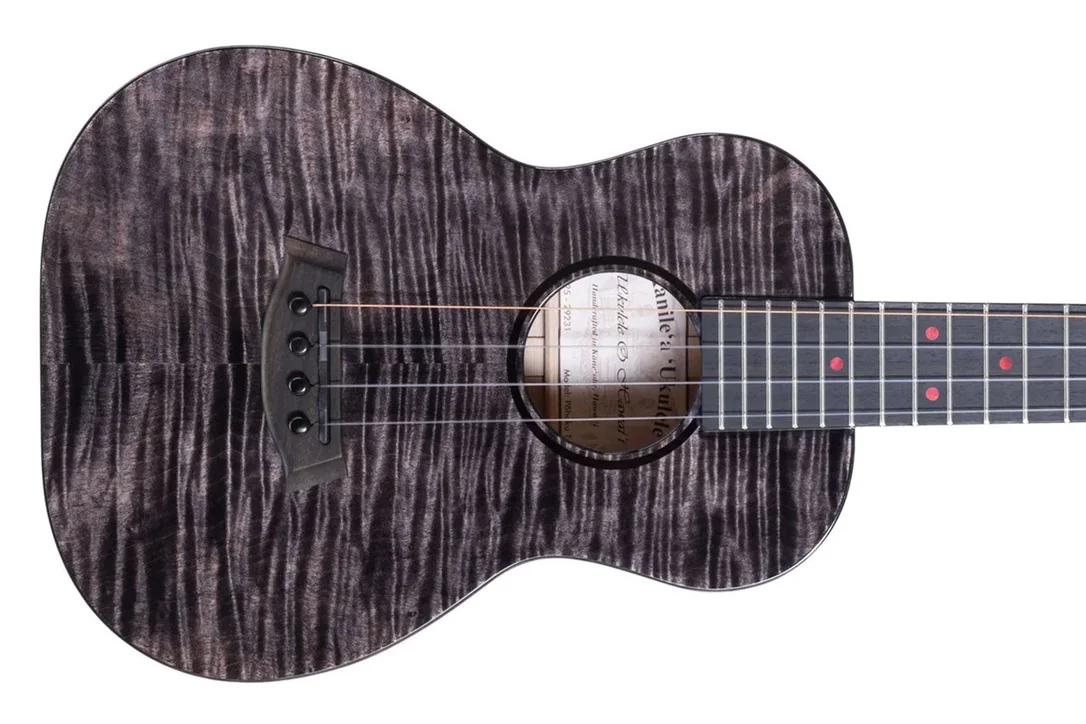 Kanile’a PŌHAKU-T Flamed Maple Tenor Ukulele