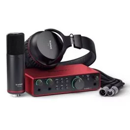 BUNDLE Focusrite SCARLETT 2I2 STUDIO 4th Generazione scheda+microfono+cuffia