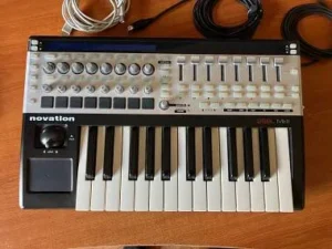 NOVATION SL MK2 25 KEYS – KEYBOARD TASTIERA USB – CONTROLLER DAW