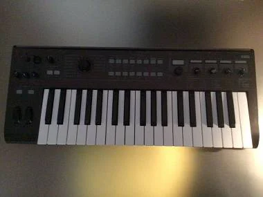 KORG R3