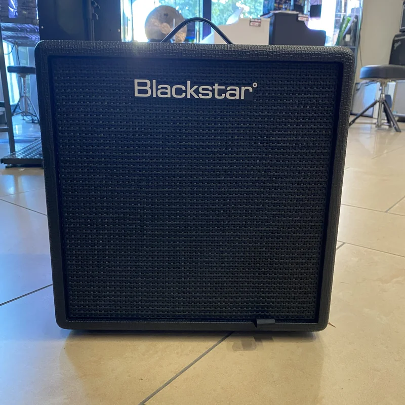 BLACKSTAR DEBUT 25 BASS