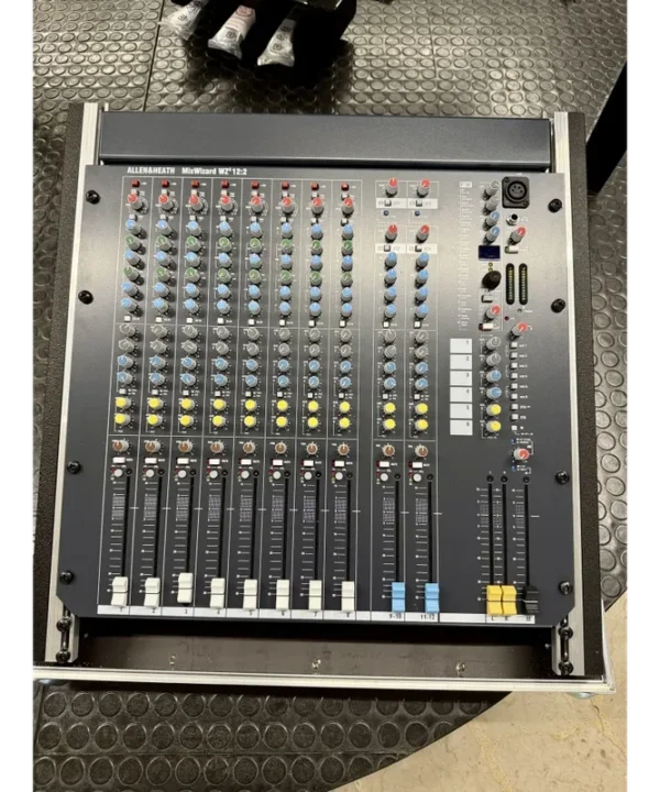 ALLEN HEATH MIXWIZARD 4 12:2 + CASE