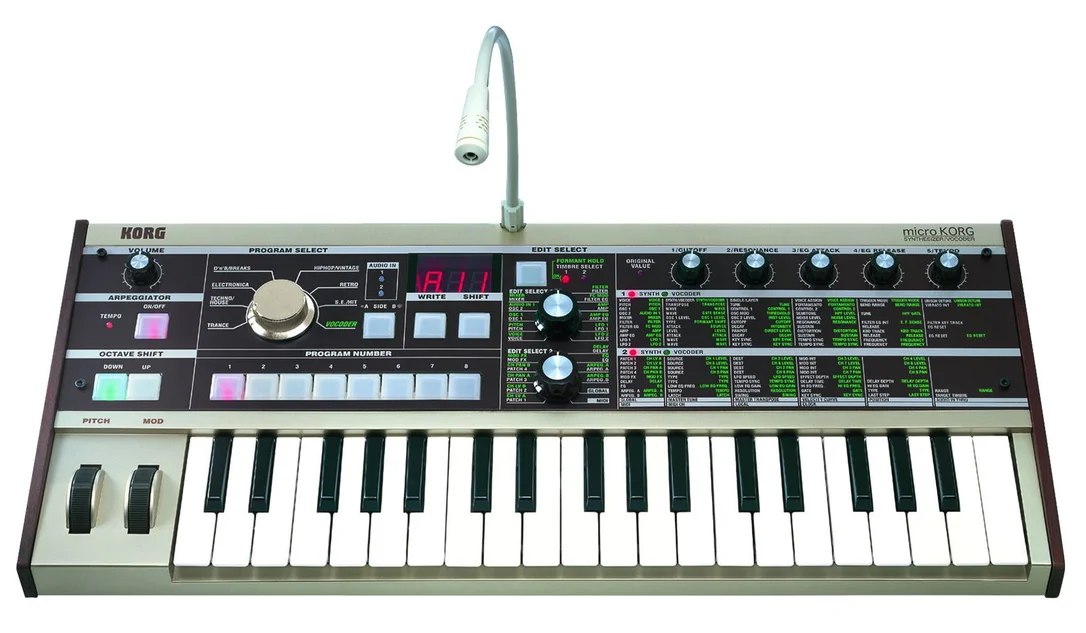 KORG MICROKORG MICRO KORG SYNTH SINTETIZZATORE VOCODER