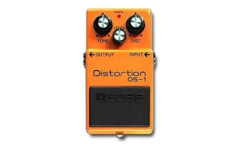 Boss DS1 Pedale Distorsore Effetto a Pedale per chitarra DS-1