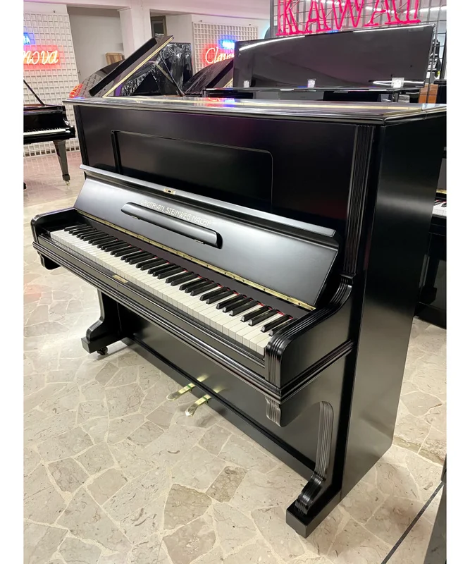 PIANOFORTE VERTICALE GROTRIAN STEINWEG NERO SATINATO